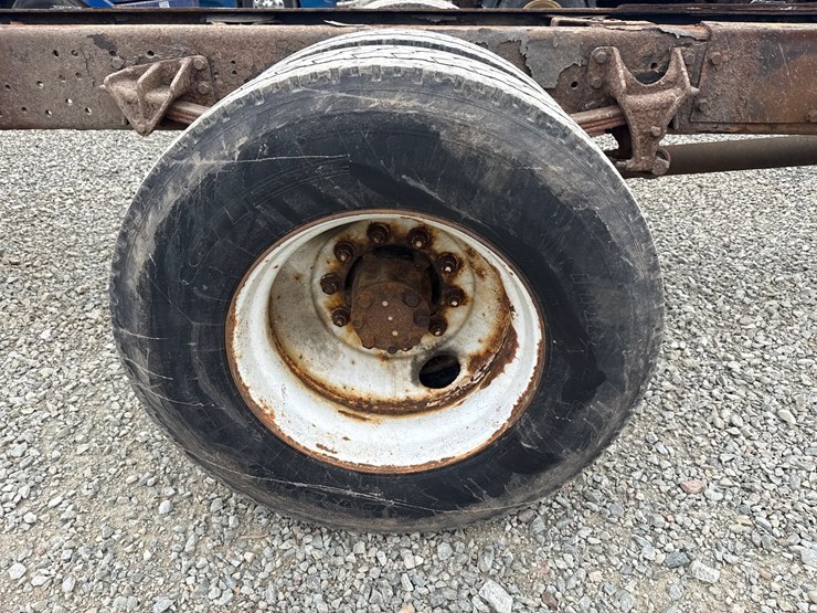 2002-international-4300-sba-image-57