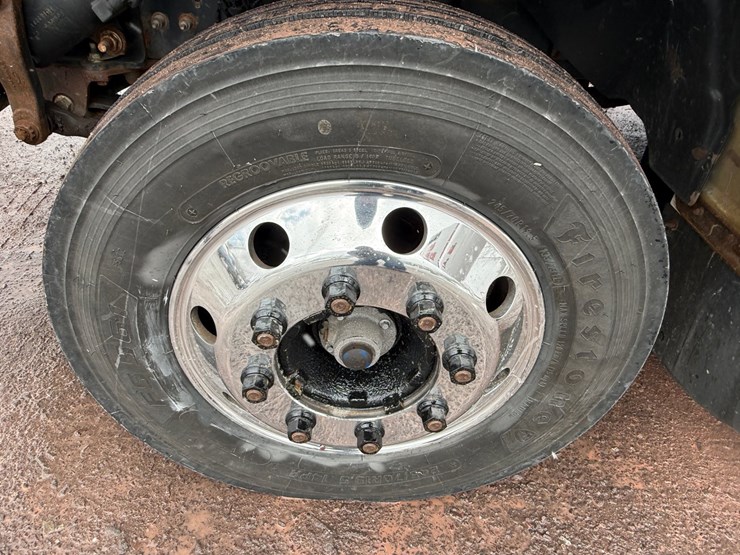 2018-ford-f650-image-63