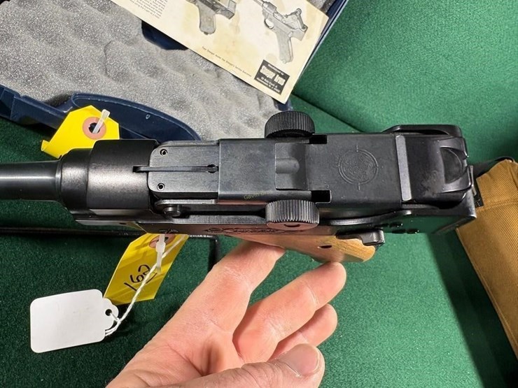 stoeger-luger-22-lr-pistol-image-8