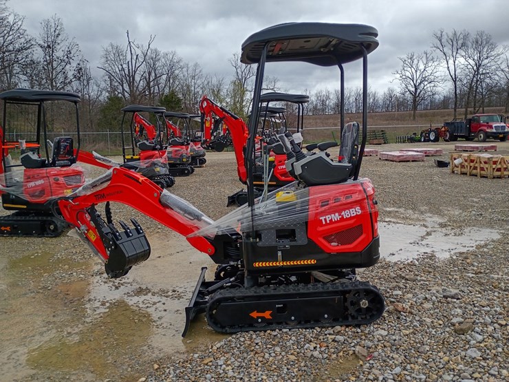 #l19-009-•-2026-tpm-18bs-mini-excavator-image-1