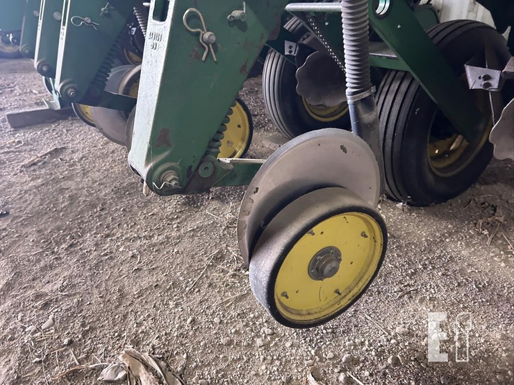 1998-john-deere-1750-image-7