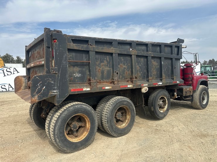 1986-mack-dm686s-image-5