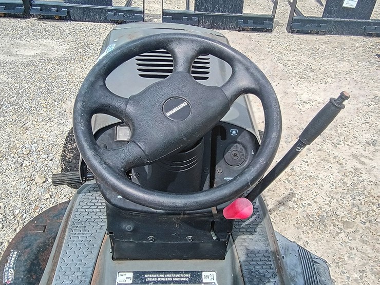 craftsman-lt2000-image-12