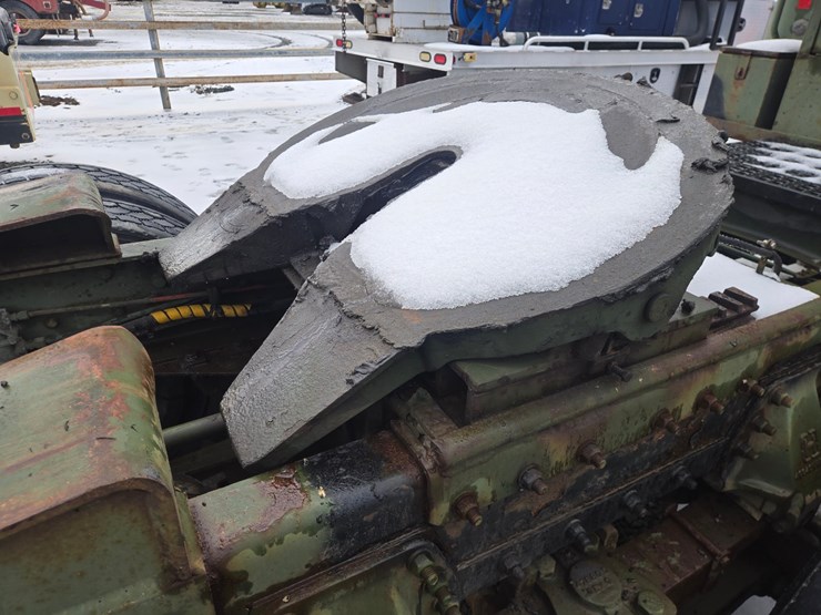 1992-massey-ferguson-8-image-28