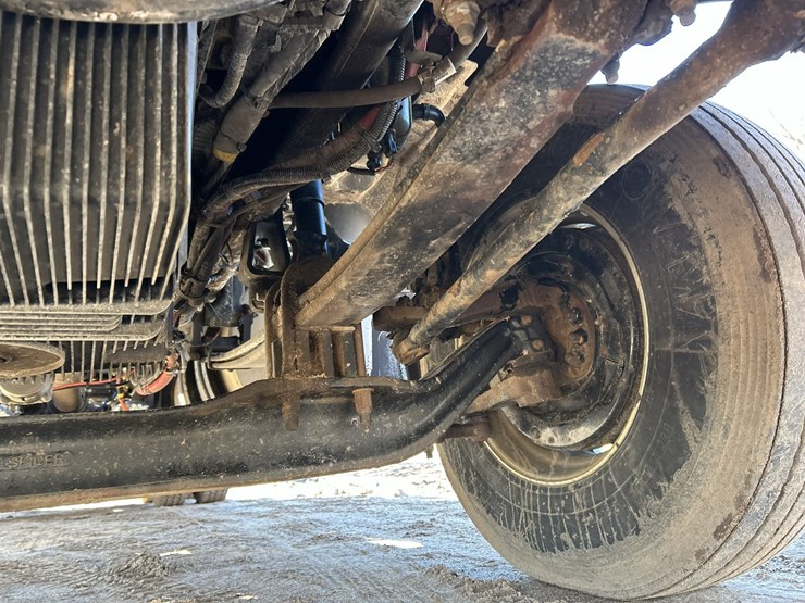 2020-kenworth-t880-image-31