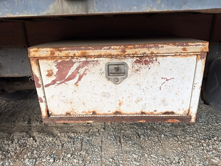 1990-international-4900-image-27