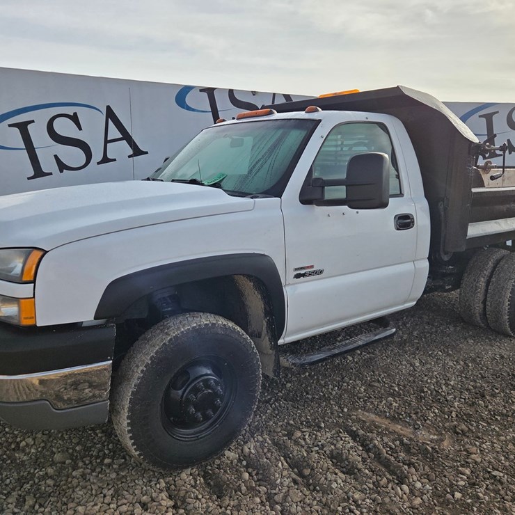 2005 CHEVROLET 3500