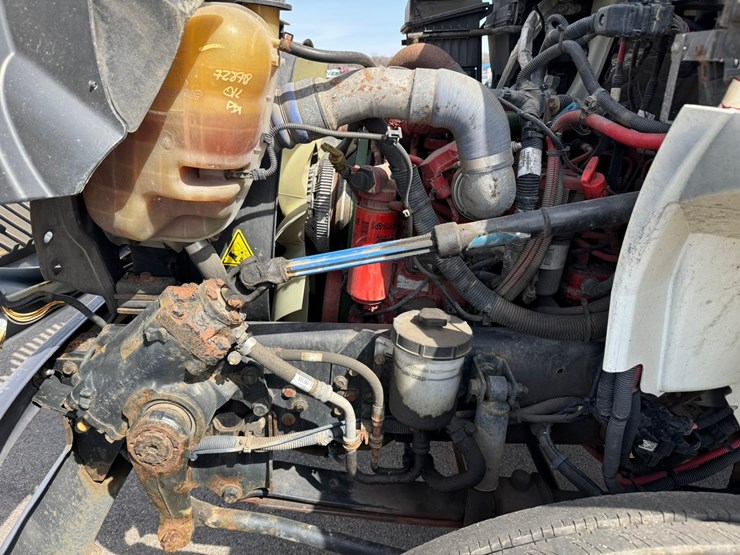 2014-international-4300-sba-image-40