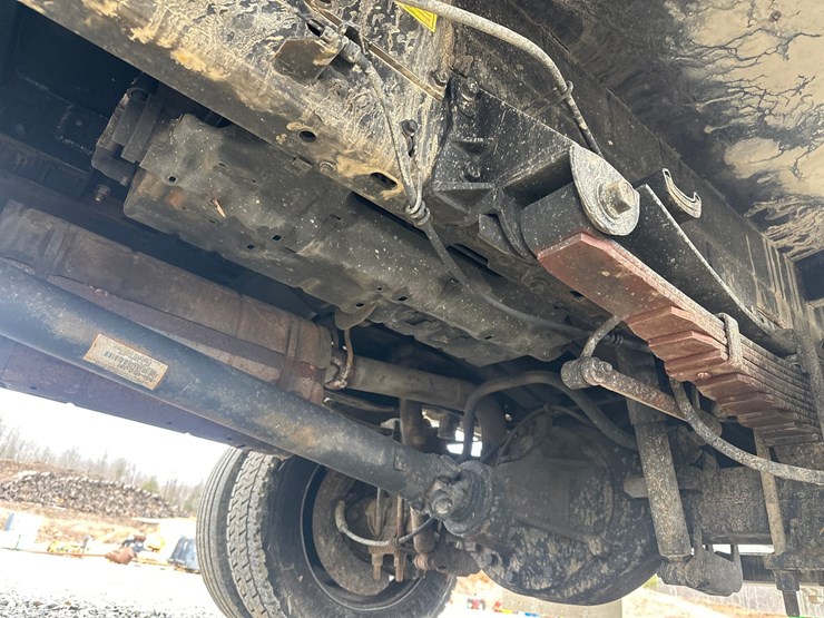 2006-ford-f550-image-48