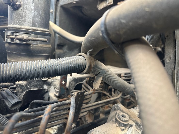 1995-international-8100-image-64