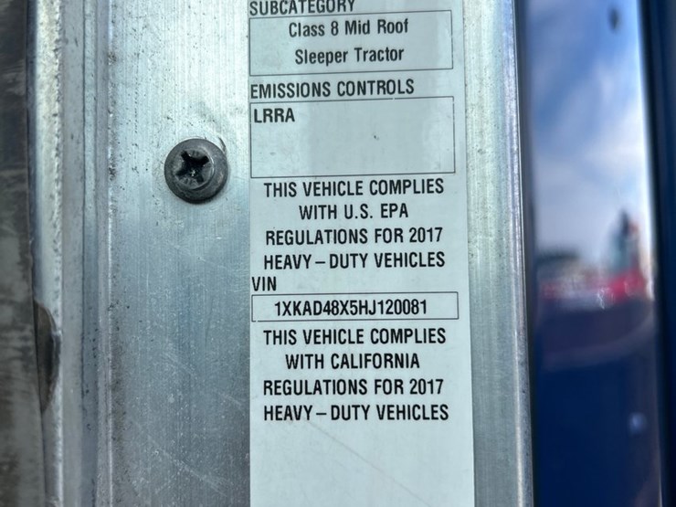 2017-kenworth-t660-image-82