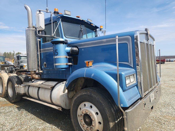 1985-kenworth-w900-image-16