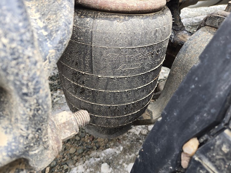 2007-peterbilt-387-image-49