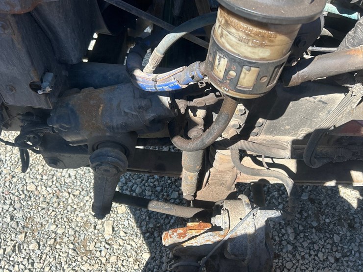 2006-international-7400-image-53