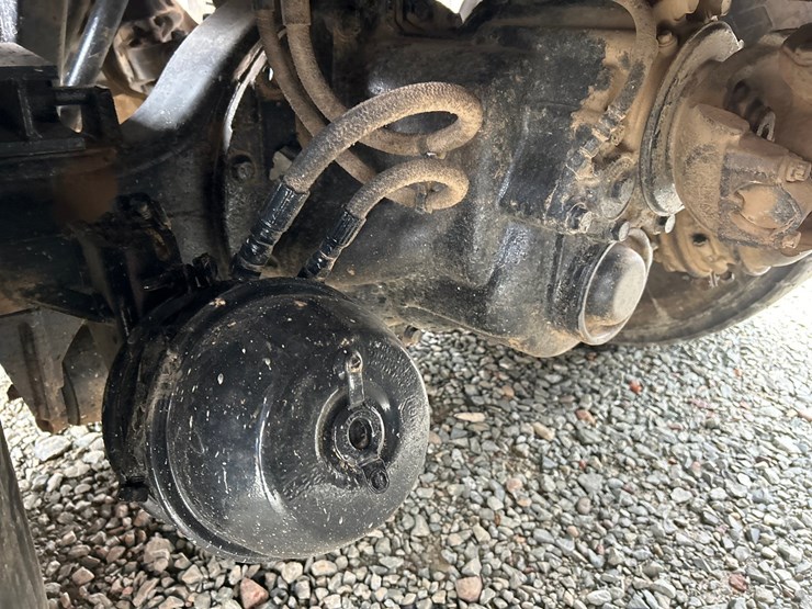 2005-peterbilt-357-image-30