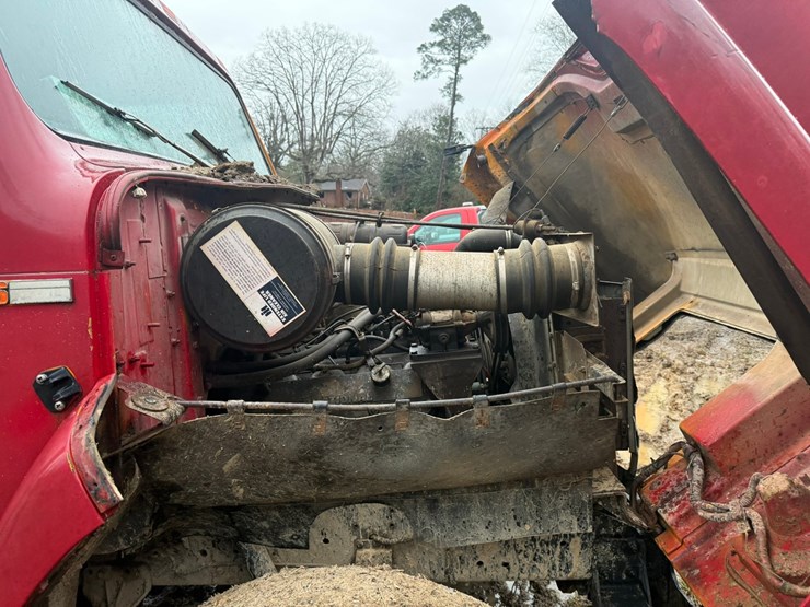 1980-international-8-image-14