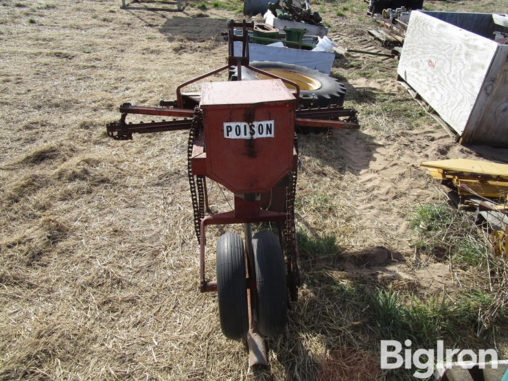 1-row-gopher-getter-image-6