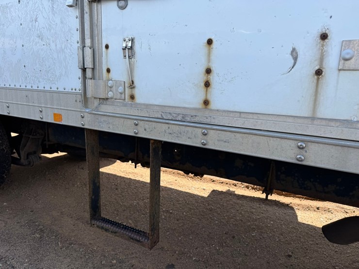 2010-international-4300-sba-image-18