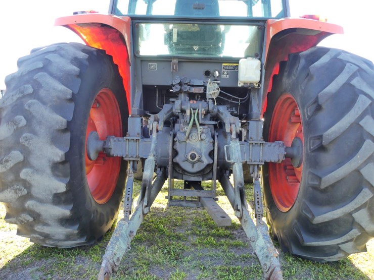 kubota-m108s-image-5