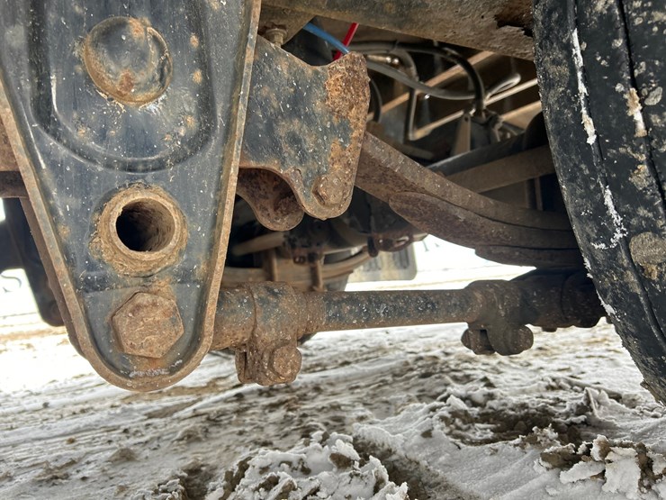 2020-massey-ferguson-8-image-37