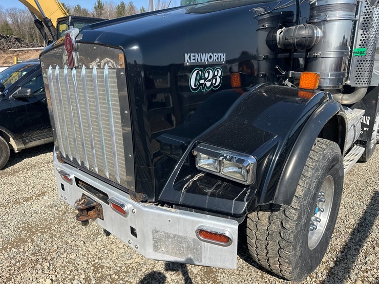 2014-kenworth-t800-image-68