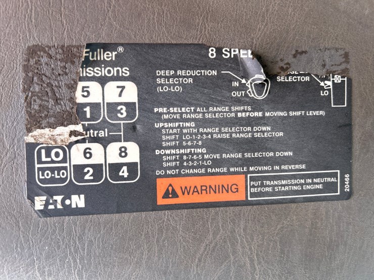 2005-international-7600-image-63