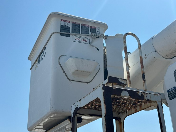 2014-international-4300-sba-image-38