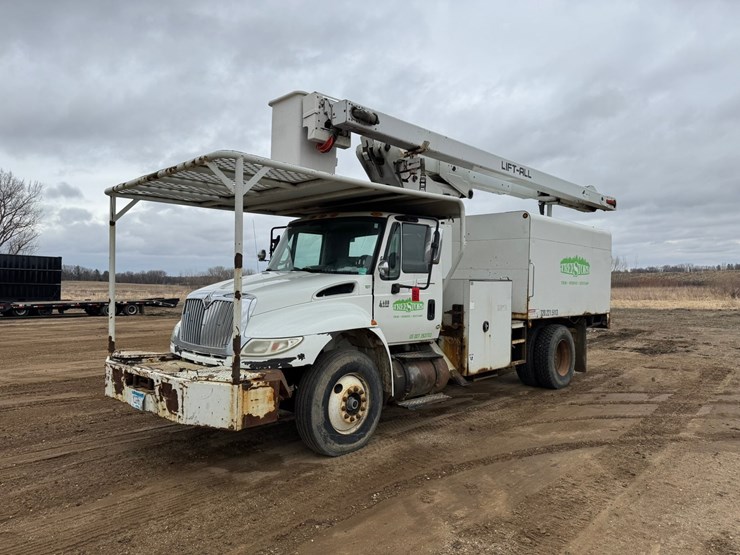 2007-international-durastar-4400-image-1