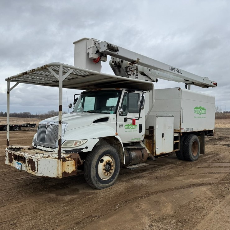 2007 INTERNATIONAL DURASTAR 4400