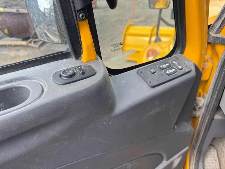 2009-international-workstar-7500-image-71