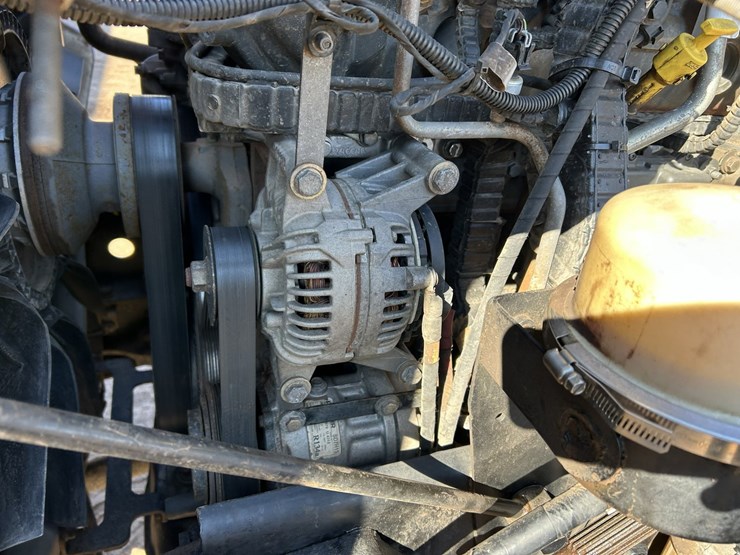 2020-kenworth-t880-image-47