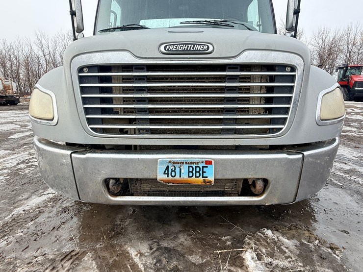 2004-caterpillar-c7-image-11