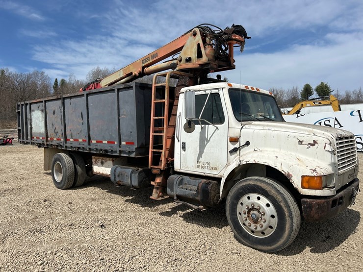 1990-international-4900-image-7