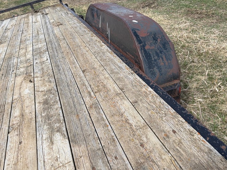 car-trailer-image-12