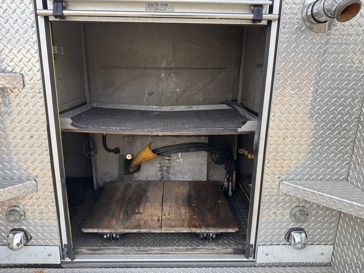 1998-massey-ferguson-8-image-22