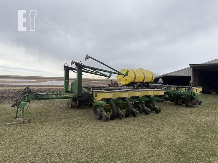 1997-john-deere-1770-image-1