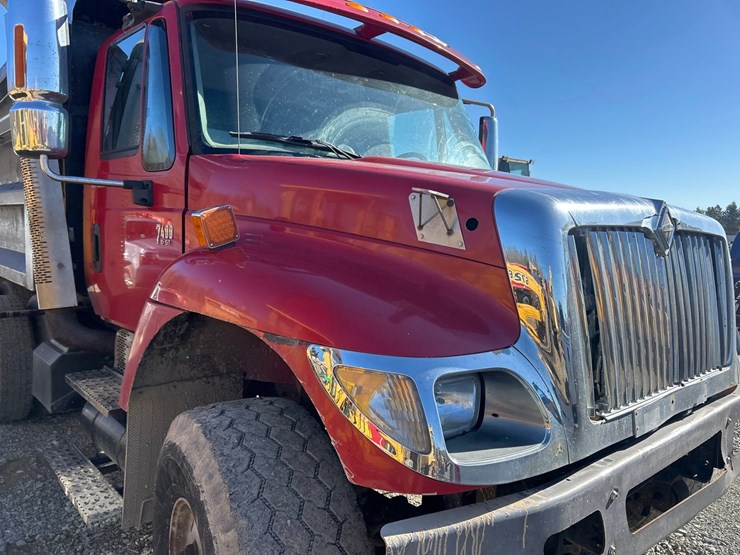 2006-international-7400-image-9