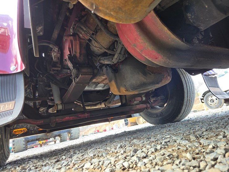 2006-kenworth-w900-image-39