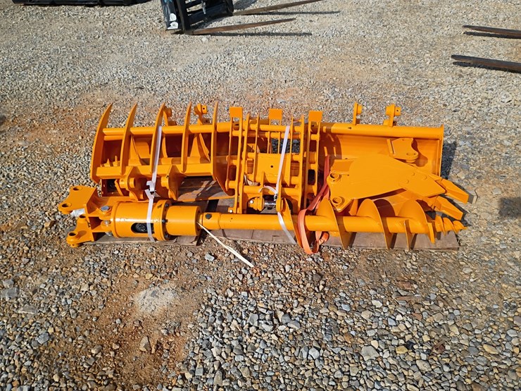 #23922-•-excavator-attachment-set-image-1