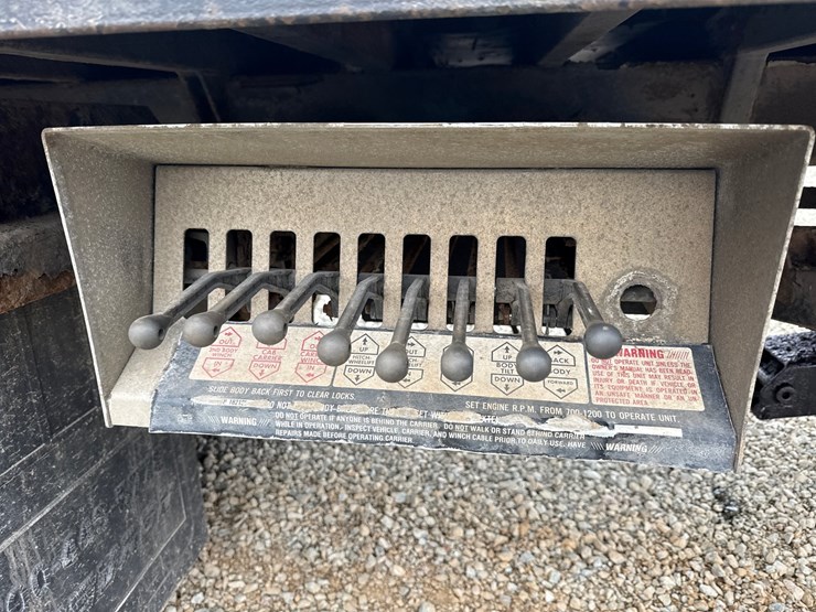 1999-international-4900-image-50