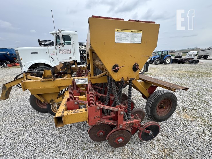 haybuster-107-image-12