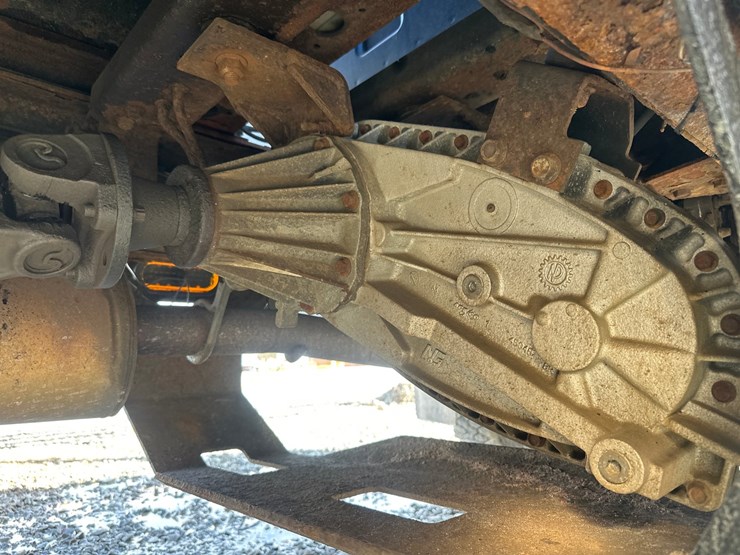 2005-massey-ferguson-8-image-48