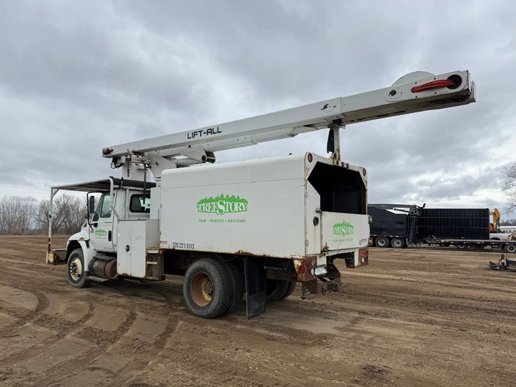 2007-international-durastar-4400-image-3