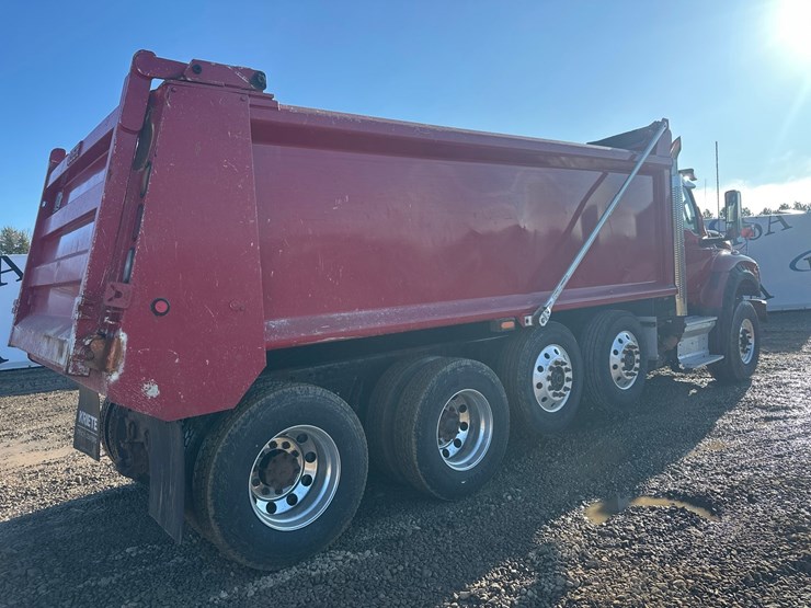 2019-international-hv613-image-5