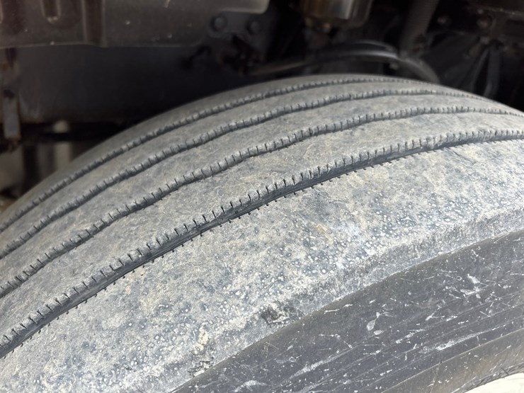 2015-kenworth-t680-image-76