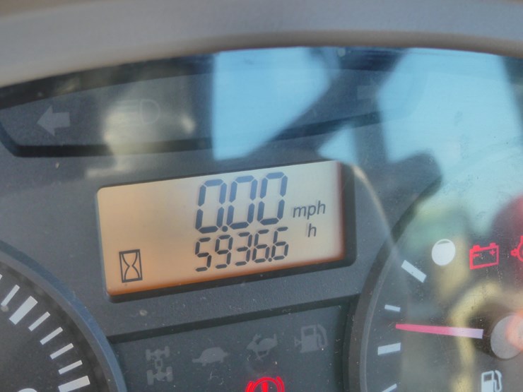 kubota-m108s-image-15