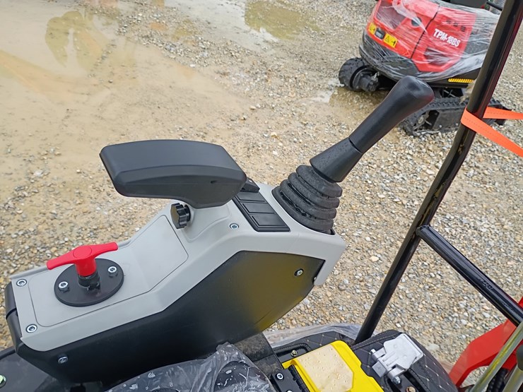 #l19-007-•-2026-tpm-18bs-mini-excavator-image-14