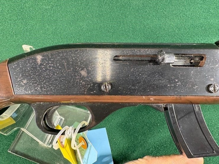 remington-mdl-10c-22lr-nylon-rifle-image-6