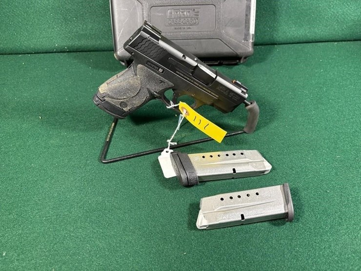 smith-&-wesson-m&p-9-shield-9mm-pistol-image-2