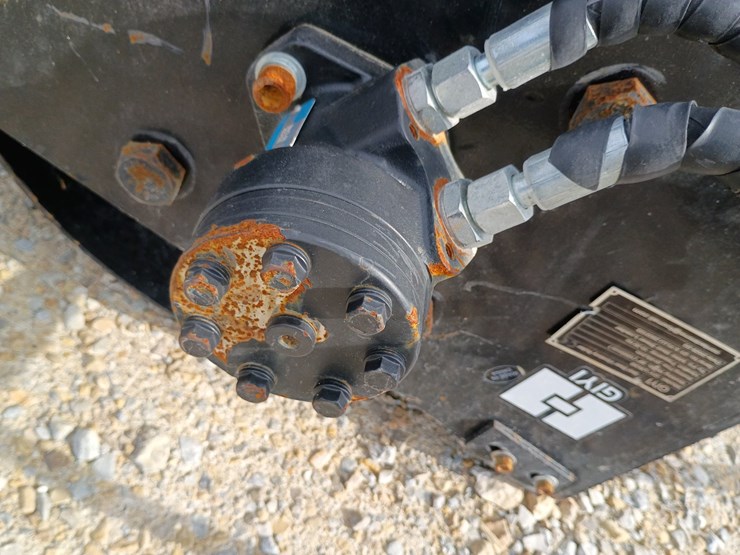 #23936-•-roller-mini-skid-steer-attachment-image-10